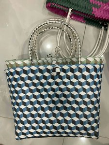 กระเป๋าสะพายไหล่ผู้หญิงลายหญ้าทะเลแบบกำหนดเอง2025พรีเมี่ยม - Product Image 4