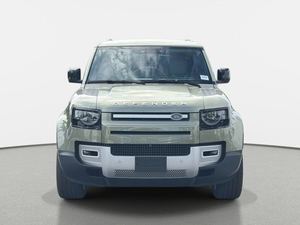 ¡Bajo Presupuesto! Defender110 P400 S AWD 2024 Usado, Motor 3L I6, Transmisión Automática de 6 Velocidades, Asientos de Cuero, SUV/Crossover - Product Image 2