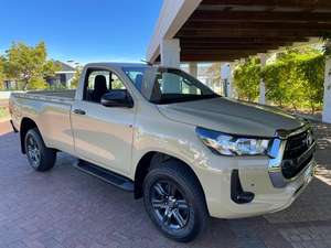 2022 para Toyota Hilux 2,4 GD6 Raider Single Cab Pickup 6 velocidades Manual Diesel combustible tela asientos oscuro Interior dirección derecha-usado - Product Image 2