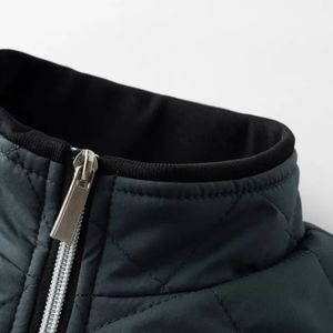 ชุดวอร์มเสื้อโค้ชสำหรับฤดูหนาวและฤดูใบไม้ผลิผ้าโพลีเอสเตอร์สองชิ้นปักลาย - Product Image 6