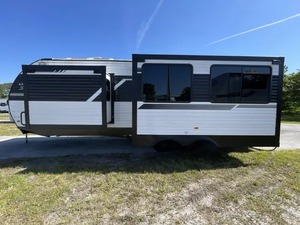 FOURNISSEUR DE NOUVELLES REMORQUES DE CAMPING 2026 East To West Del la Ter ra 263 RK à vendre pour le camping et les voyages - Product Image 2