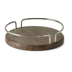 Plateau de service tendance pour restaurants et hôtels, vaisselle décorative pour la maison, plateau de service alimentaire en métal et bois - Product Image 1