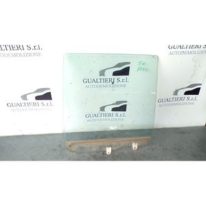 Vitre inférieure arrière gauche HONDA CR-V 1ère série 73450S10010 (97>02) - Product Image 1