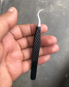 Logo privé mega 45 75 pince à épiler à 90 degrés Nano grip pince à épiler d'extension de cils noire - Product Image 1