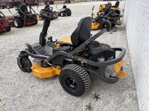 Cortadora de césped usada y nueva Cub Cadet Ultima Z2 42S Zero Turn de 21.5HP Kawasaki FR651V 42 pulgadas AeroForce en venta - Product Image 3