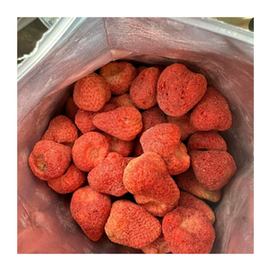 Fresas liofilizadas de grado Superior de Vietnam, deliciosas bayas rojas naturales crujientes, producto de calidad de exportación perfecta - Product Image 3