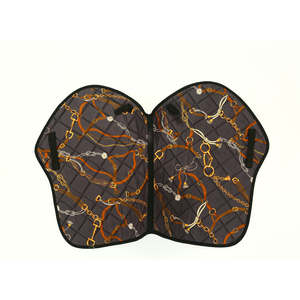 Selle de cheval personnalisée imprimée, tissu en coton respirant avec rembourrage en laine pour le dressage et le saut, norme internationale - Product Image 4