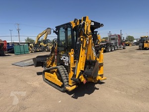 Mini Cargadora Retroexcavadora JCB 1CXT 2023 de 10 Toneladas con Bomba Eaton y Controles Hidráulicos para Agricultura y Construcción - Product Image 3