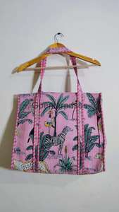 กระเป๋าสะพายไหล่ของผู้หญิงผ้าฝ้ายบุนวมสีชมพู - Product Image 4