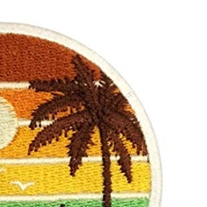 Écussons de broderie de style bordure de moelle personnalisée en gros Écussons de broderie multicolore découpés au laser en tissu sergé haute densité - Product Image 5