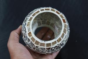 Portavelas Moderno de Mosaico de Vidrio |   Vela Votiva Hecha a Mano con Aroma Intenso para Decoración Navideña, Bodas y Uso Doméstico, Calidad Premium - Product Image 3