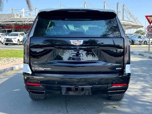 NUOVISSIMO Cadillac Escalade Sport SUV 2026, 499 CV, 7 Posti, 8 Cilindri, Cambio Automatico, Benzina, Guida a Sinistra - Product Image 6