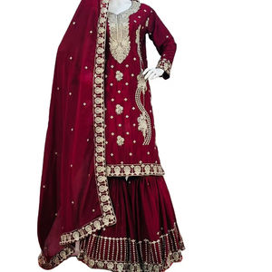 Costume Gharara de qualité supérieure, traditionnel, en Chinon, avec broderie lourde et travail Zarkan, idéal pour les mariages et les fêtes, provenant d'un fournisseur indien. - Product Image 1