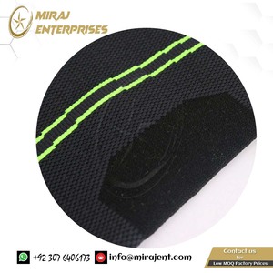 Basketball <b>Volleyball</b> Football Brace Protector Support Fitness Gear Sports Kneepad Men Pressurized Elastic Bandage <b>Knee</b> <b>Pads</b> - Product Image 4