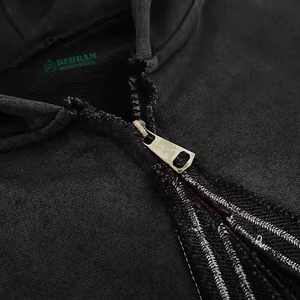 Sweat à capuche unisexe en molleton bouclette de coton, coupe classique, grammage lourd, avec fermeture éclair personnalisée, effet délavé à l'acide et broderie vieillie - Product Image 4