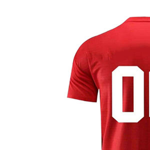 Vêtements de football de club personnalisés de haute qualité, ensemble de maillots à sublimation complète, uniformes de football conçus par des professionnels, impression de logo incluse - Product Image 5