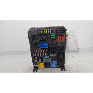 COMPUTADORA DE BORDE PARA CITROËN C3 Serie 9847402480-00 DV5RCF-YHT-YH01 (16>) - Product Image 1