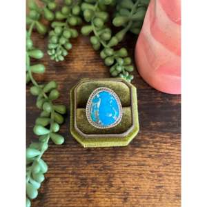 Alice McShirley Kingman Turquoise Sterling <b>Silver</b> <b>Ring</b> Size 9.25-Dainty <b>Boho</b> Pear Shape - Product Image 4