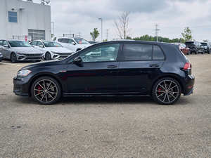 รถยนต์มือสองปี 2021 Autobahn VW รับรองคุณภาพ เกียร์ธรรมดา เบาะหนัง หลังคาซันรูฟ ระบบนำทาง ระบบเสียง Fender - Product Image 6