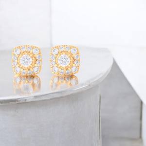 Pendiente de tuerca solitario de moissanita de corte redondo de 0,49 quilates en plata de ley para fiesta de aniversario o regalo - Product Image 6