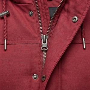 Veste d'hiver matelassée personnalisée pour homme, en nylon et polyester, parka chaude décontractée à capuche, veste légère et mince, vêtement d'extérieur isolé thermiquement - Product Image 4