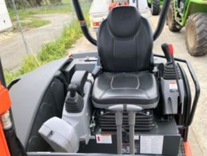 Miniexcavadora Usada-Nueva 2021 U35-4 con Motor Perkins, Cilindros Hidráulicos MOOG, Bomba HYDAC, Válvula, Cucharón de 0.12m, 450kg, 260W, 5+ Años de Garantía - Product Image 3