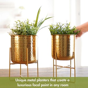 High Quality Bulk Quantity Vintage Unique Modern Festive Decor Usage Home Decorative Made in India 2025 Metal Table Flower Vase - Product Image 4