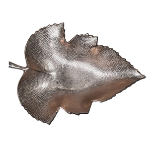 Plateau de service en métal rustique de style ferme avec motif de feuilles rond/carré pour la décoration de table de fête de mariage et la remise de cadeaux - Product Image 1