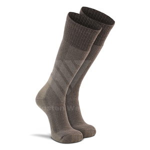 Chaussettes de sport pour hommes de haute qualité, design 2025, taille et style personnalisés avec fonction antidérapante, vente en gros décontractée ODM - Product Image 3