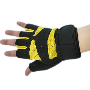 Gants de gymnastique d'haltérophilie personnalisés pour hommes femmes Gants d'entraînement en polyester avec support de poignet pour les entraînements d'haltérophilie - Product Image 5