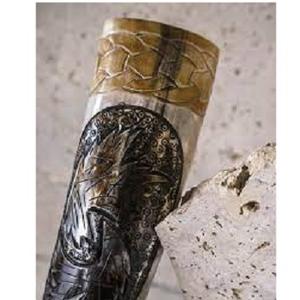 Cuerno para beber de cuerno de buey con acabado antiguo, 100% de alta tendencia, tallado con soporte de cuerno, apto para alimentos, genuino, para café, cerveza, vino, cuerno para beber de primera calidad - Product Image 4