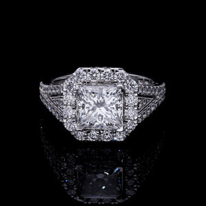 Bague solitaire en or 14K ovale avec diamant cultivé en laboratoire 1 carat diamant CVD avec pierres latérales bijoux de fiançailles et de mariage élégants - Product Image 2