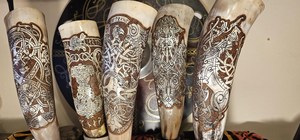 Corne à boire Viking Animal écologique avec gravure à la main 3D de haute qualité - Product Image 2