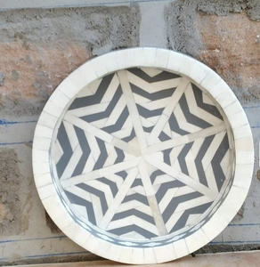 Plateau de service de luxe européen de style nautique blanc incrusté d'os pour la maison et l'hôtel d'Inde - Product Image 4