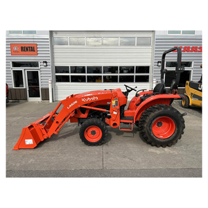 รถแทรคเตอร์ขนาดกะทัดรัดของ Kubota ที่คล่องตัว4WD การส่งข้อมูลแบบไฮโดรสแตติกเหมาะสำหรับการจัดสวนการทำฟาร์มและการบำรุงรักษาทรัพย์สิน - Product Image 6