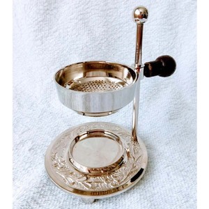 Quemador de incienso de latón ajustable de diseño moderno Cuenco de latón puro con perilla de madera para decoración del hogar y fragancia de aceite aromático - Product Image 2