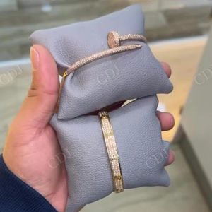 Brazalete Unisex de Plata de Ley de Alta Calidad, Chapado en Oro/Plata, con Moissanita Tallada, Claridad VVS, Certificado GRA, Personalizable, Estilo Hip Hop - Product Image 1