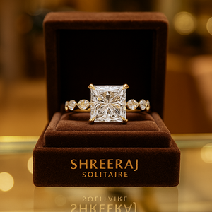 Anillo de Oro Amarillo de 14k/18k Personalizado con Certificado IGI, Anillo de Compromiso y Boda, Corte Princesa VVS D/E, Anillo con Diamante Cultivado en Laboratorio de 3.4ct - Product Image 4