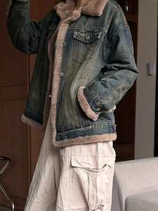 Veste en jean vintage ample et oversize pour homme, doublure polaire, automne-hiver, motif uni, col montant, personnalisable, vente en gros - Product Image 4