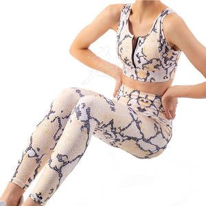 <b>Top</b> Premium Quality Custom Logo Women Active Wear Yoga <b>Leggings</b> <b>and</b> <b>Tops</b> Fitness Yoga <b>Set</b> for Sale - Product Image 5