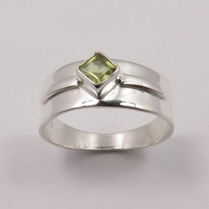 Sólido 925 plata esterlina peridoto Natural cabujón piedra preciosa anillo hecho a mano joyería plata esterlina 925 anillo estampado joyería - Product Image 4