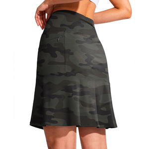 Short de golf respirant pour femmes avec matière extensible à impression personnalisée OEM, parfait pour les événements de marque et de fitness de vêtements de sport - Product Image 2