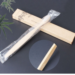 Bambou naturel poils souples brosse noire brosse à dents en bambou manche en bois de bambou brosse à dents en gros pour les hôtels au Viet Nam - Product Image 4