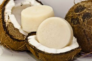 Produits respectueux de l'environnement-Savon naturel fait main de noix de coco de haute qualité et prix bon marché - Product Image 6