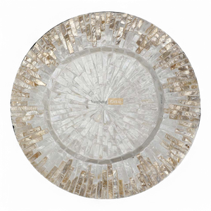 Venta al por mayor de Vietnam Boho madre de perla cargador placas elegante boda fiesta vajilla cocina Mesa decoración de Vietnam - Product Image 2