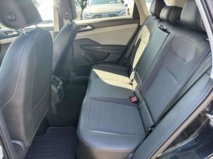 Volkswagen Taos SE FWD Usado, 2022 - Product Image 2