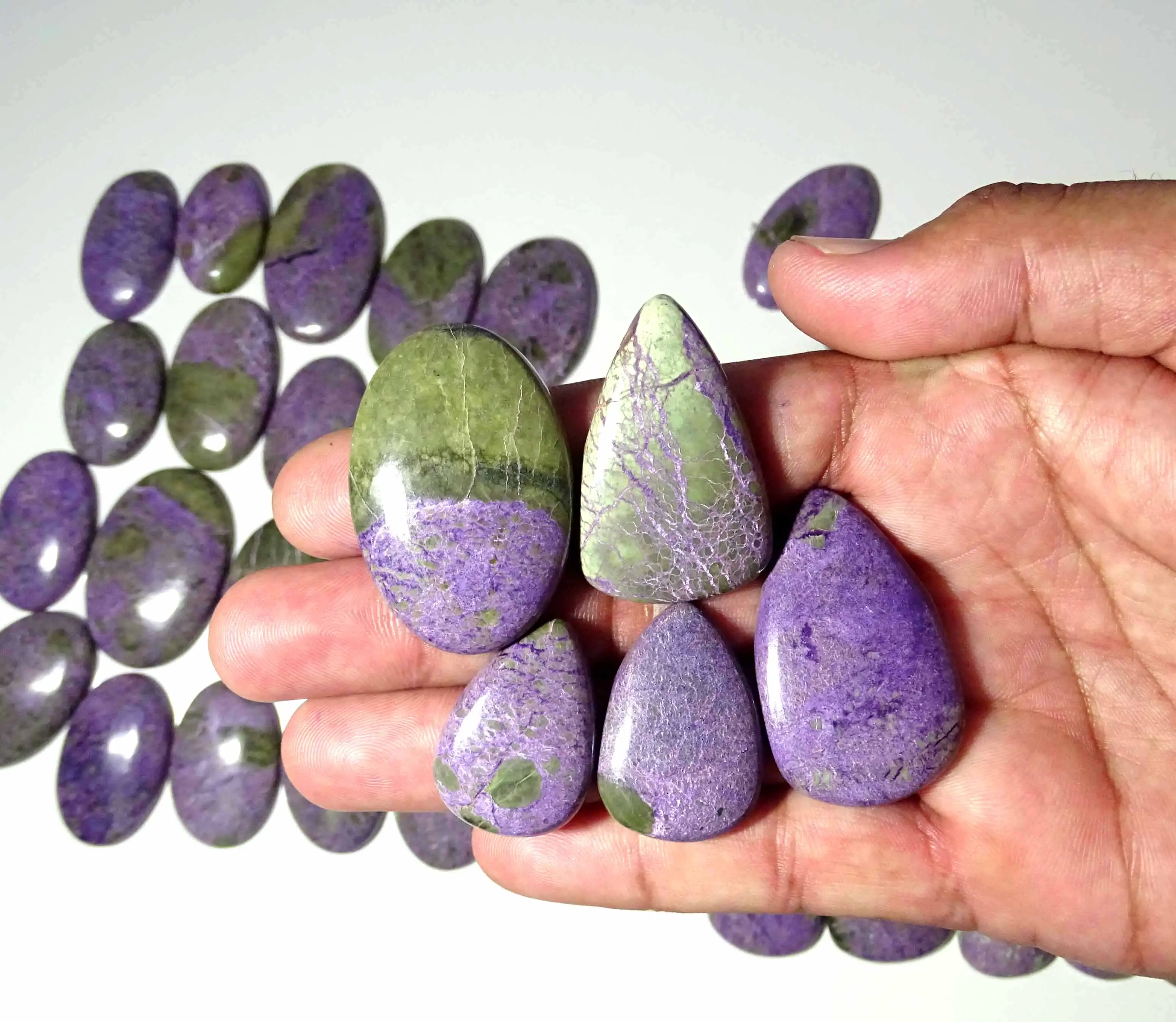 La migliore vendita Purpurite Cabochon sfuso formato formato Purpurite pietra preziosa lotto di alta qualità fatta a mano Purpurite pietra per la vendita pronta