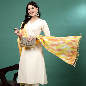 Ensemble Kurti élégant de style indien pakistanais, coupe droite, en polyester, avec pantalon et dupatta uni, à prix avantageux - Product Image 2