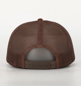 Sombrero de camionero deportivo bordado de malla de 5 paneles con parche personalizado de alta calidad al por mayor - Product Image 5