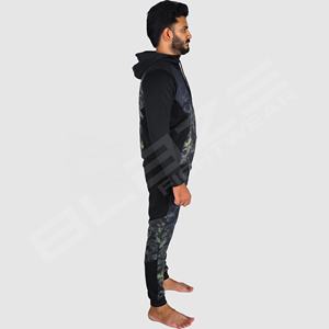 Conjunto de dos piezas personalizado para hombres High Street Design Sudadera con capucha estampada de secado rápido y Jogger Ropa deportiva informal para el invierno - Product Image 5